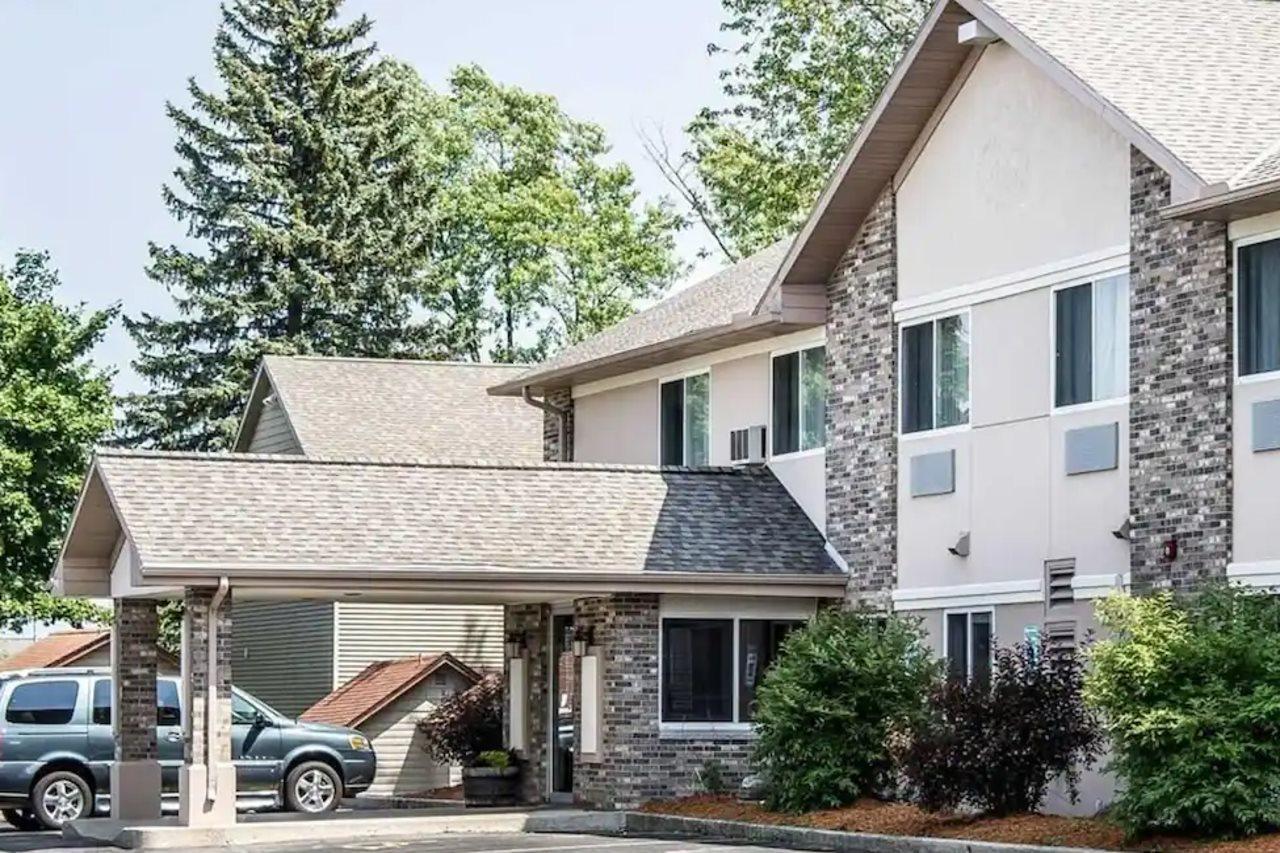 Quality Inn & Suites Sturgeon Bay Luaran gambar
